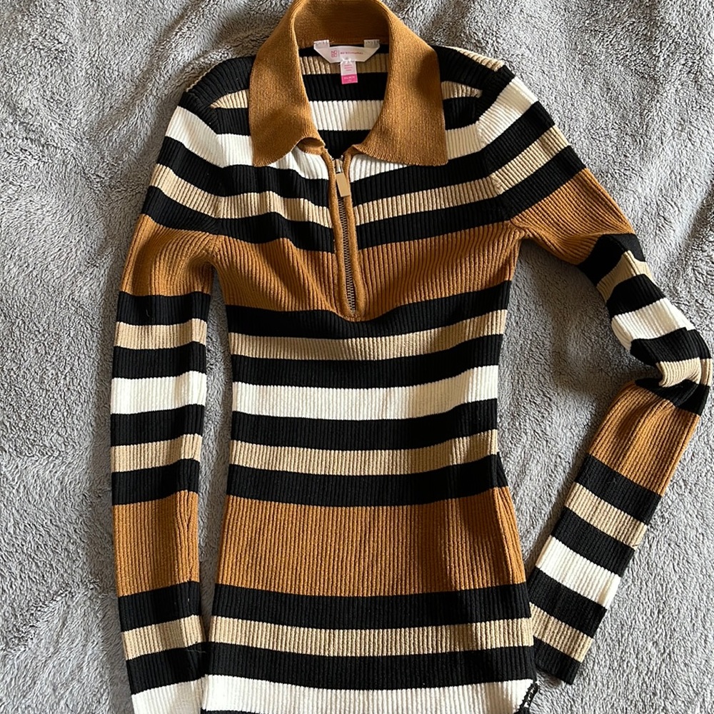 Walmart cute top never worn